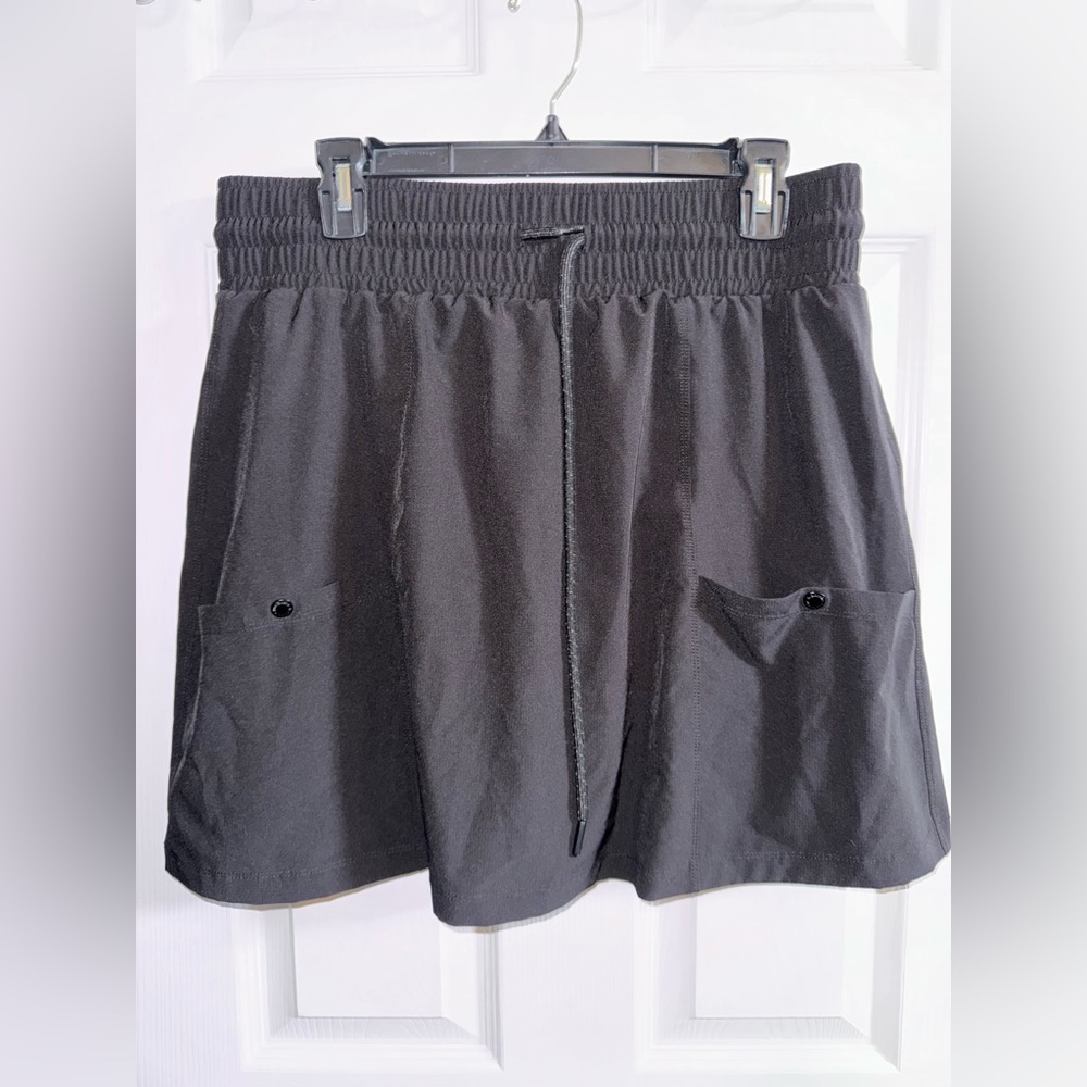 Avalanche Women's Black Skort